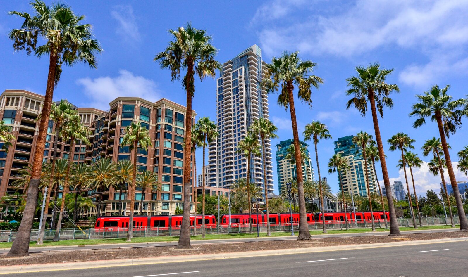 Moving to San Diego: 12 Essential Things to Know